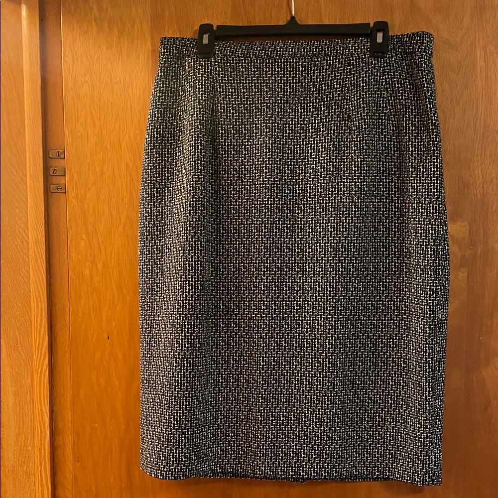 Joan Leslie black and white monochrome pencil skirt